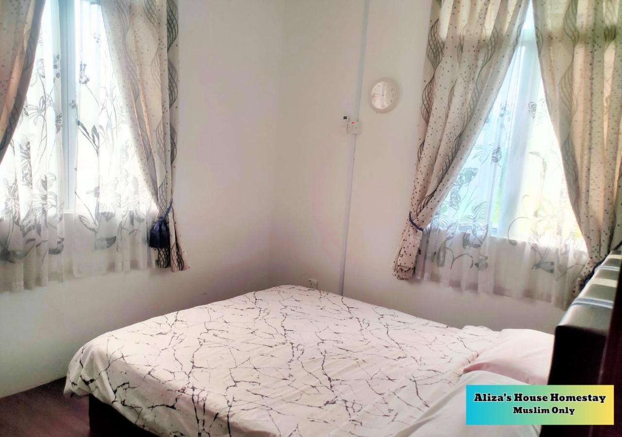 Aliza'S House Homestay Pd Mini Bungalow 포트딕슨 외부 사진